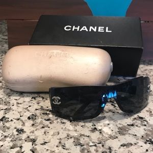 Chanel Frameless Sunglesses